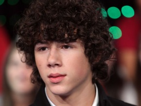 PSA: NICK JONAS SPEAKS OUT ABOUT DIABETES