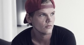 20130814-avicii-624x420-1376519376-2_phixr(1)