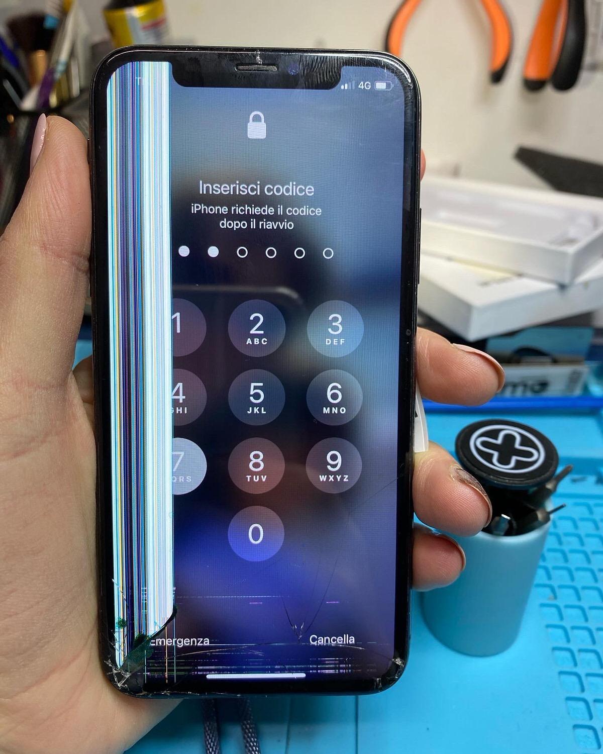 Smartphone Display Repair Your Device Like New with MobileCare Skope